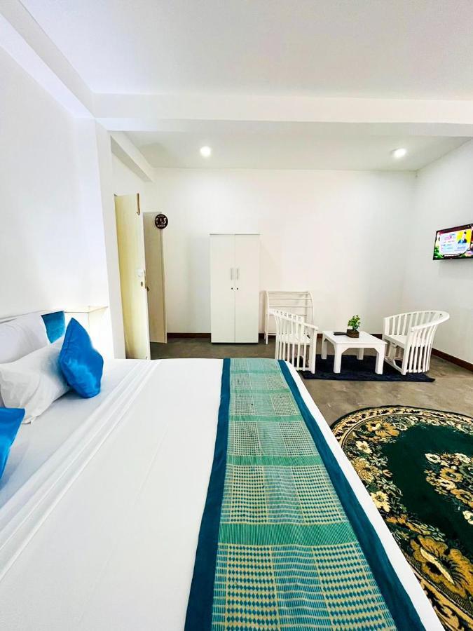 Sunset Sands Hikkaduwa Dış mekan fotoğraf
