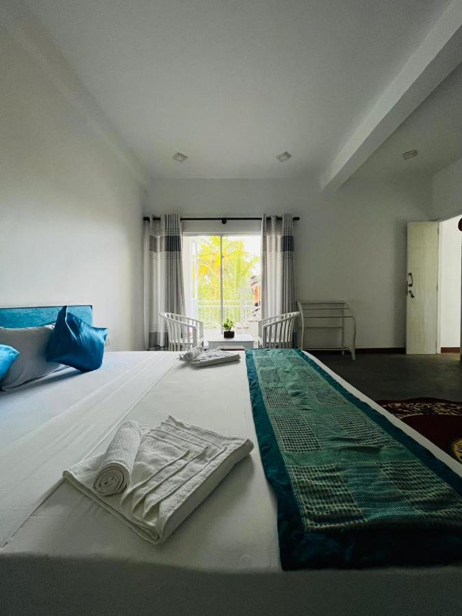 Sunset Sands Hikkaduwa Oda fotoğraf